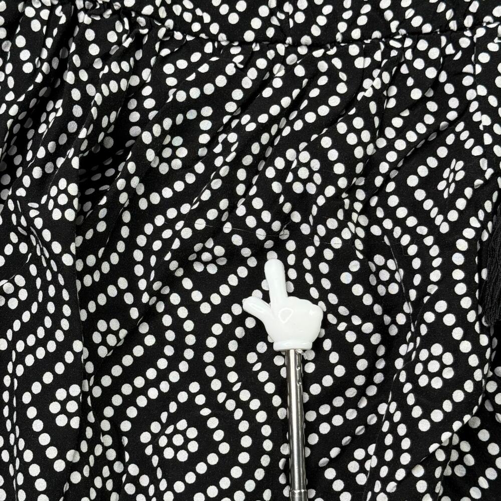Torrid Boho Tassel Tie Challis Tank Top Black White Size 1X - Picture 5 of 9